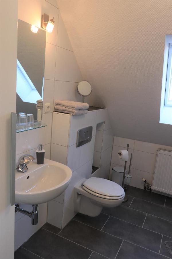 Ferienwohnung Villa Ruhr Mülheim an der Ruhr Buitenkant foto